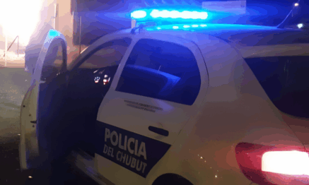 Detienen a un hombre por intento de robo de motos frente a una clínica en Trelew