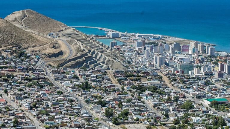 Desesperado pedido de una madre en Comodoro: busca trabajo para alimentar a sus hijos y no quedar en la calle