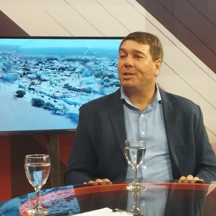 Biss denunció una asfixia financiera, habló de una maniobra organizada y apuntó a una operación política