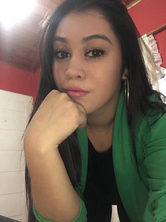 Homenaje a Agustina Ascencio en redes sociales tras doble homicidio en Comodoro