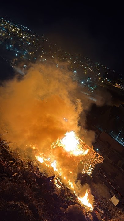 Ilustración de servicios de emergencia en Comodoro Rivadavia, Chubut.