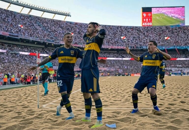 Hinchas en las redes sociales compartiendo memes tras el partido Boca vs River.