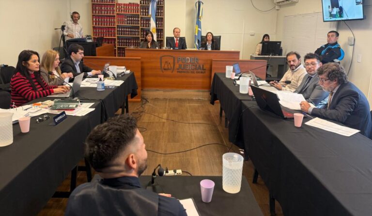 Edificio de los tribunales de Rawson, Chubut, donde se desarrolla el juicio.