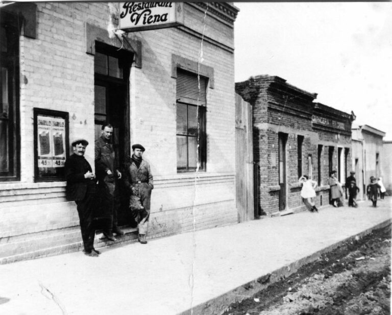 Galpón de Pietrobelli y calle San Martín en Comodoro Rivadavia, historia comercial