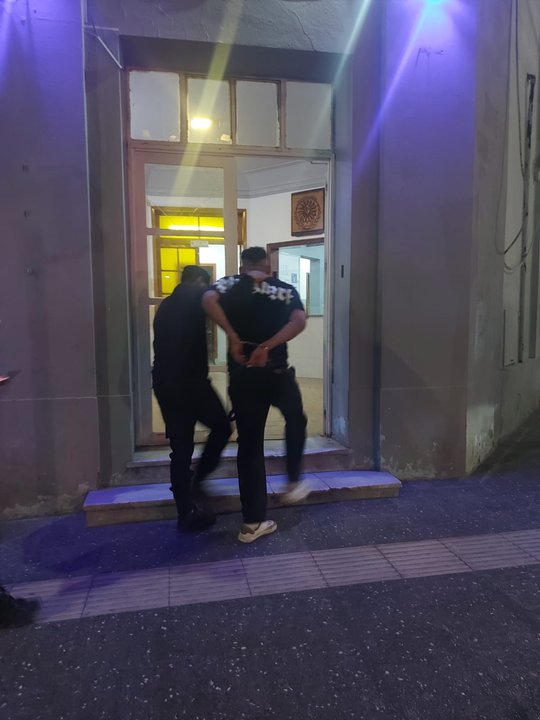 Patrullero policial en la zona céntrica de Comodoro Rivadavia