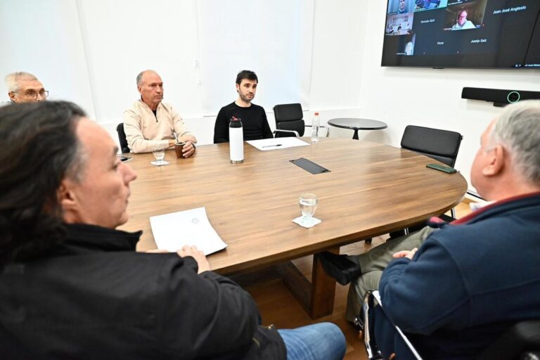 Reunión entre productores rurales de Chubut y el gobernador Ignacio Torres