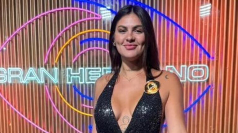 Luana Fernández en entrevista con streamer para Elo Podcast