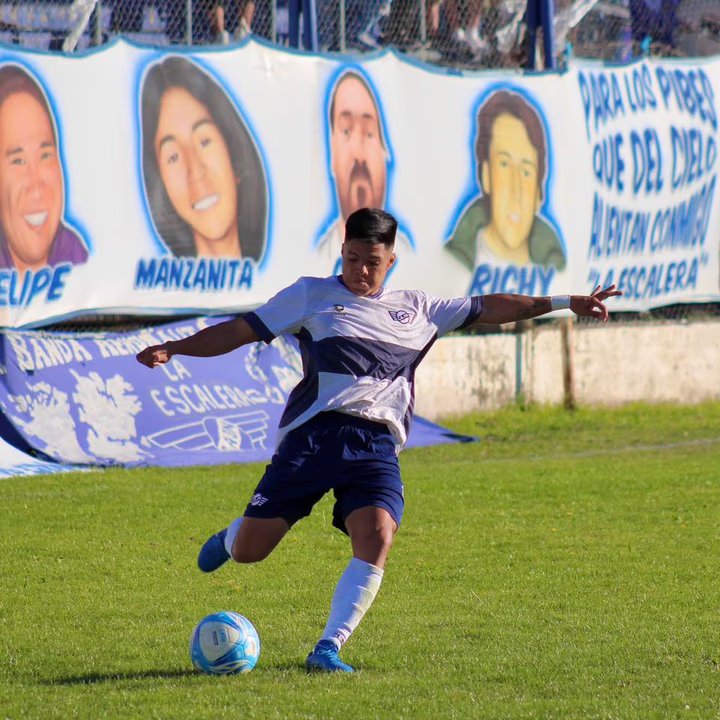 René Billalba, defensor de Jorge Newbery de Comodoro Rivadavia