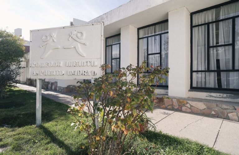 Fachada del Comedor Infantil de Puerto Madryn