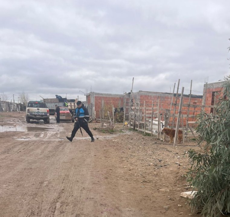 Vista de la calle en el barrio Costanera de Trelew