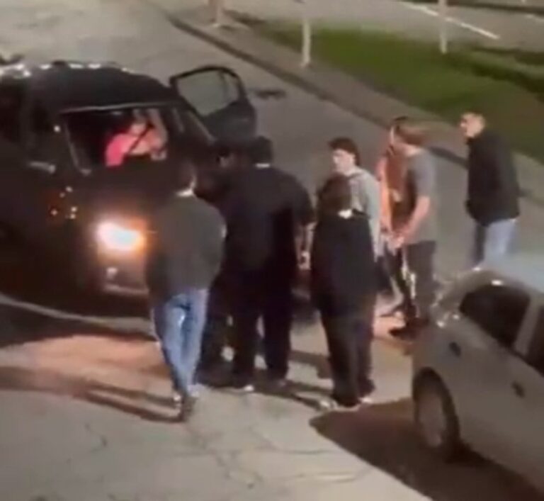 Intersección de calles Primera Junta y Victoria Ocampo en Playa Grande, Mar del Plata