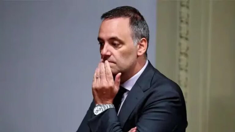Fotografía de Manuel Adorni, jefe de Gabinete