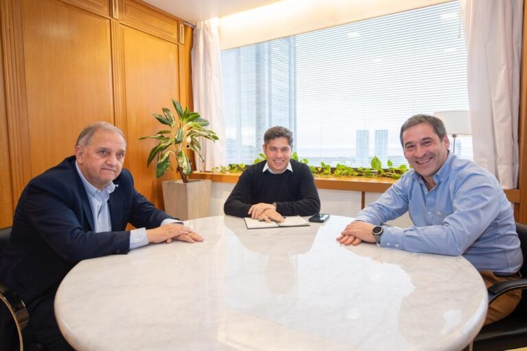 Juan Pablo Luque y Axel Kicillof en un encuentro del Partido Justicialista