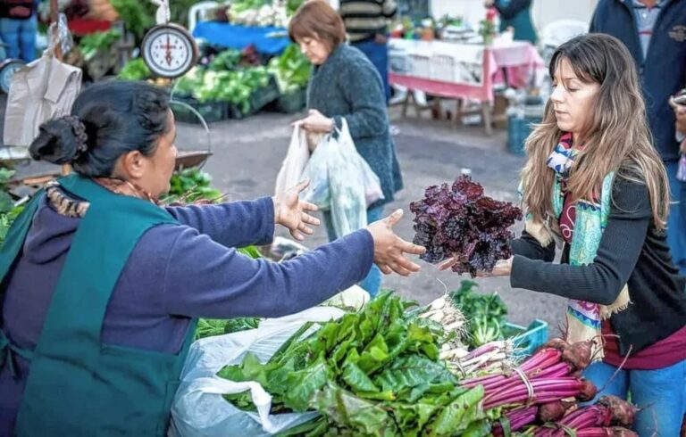 Feria de emprendedores en Comodoro Rivadavia, Chubut