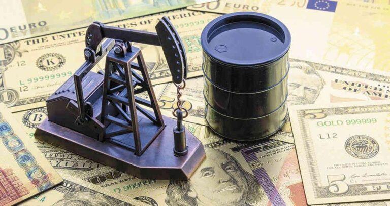 Gráfico de barras con evolución de regalías petroleras de Chubut entre 2022 y 2025