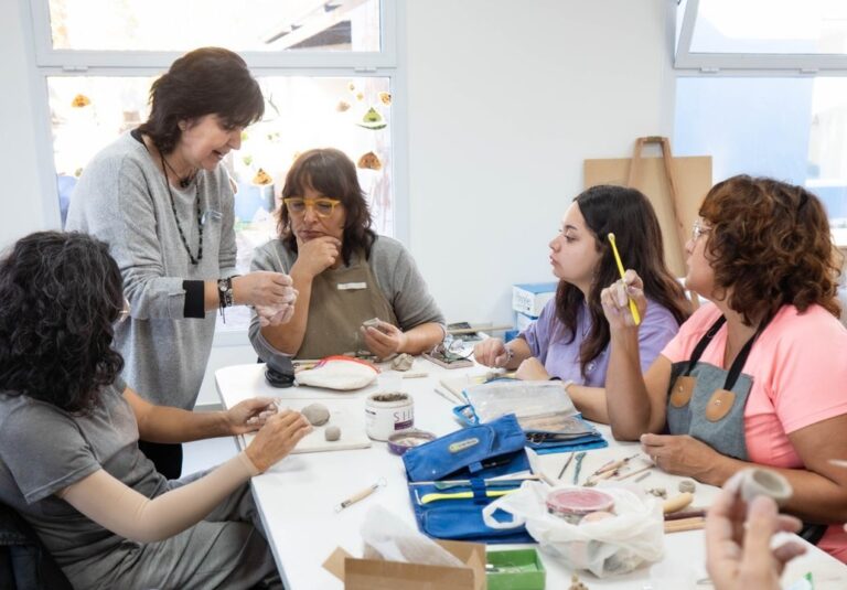 Taller de Arte Municipal Rada Tilly inscripciones talleres invierno