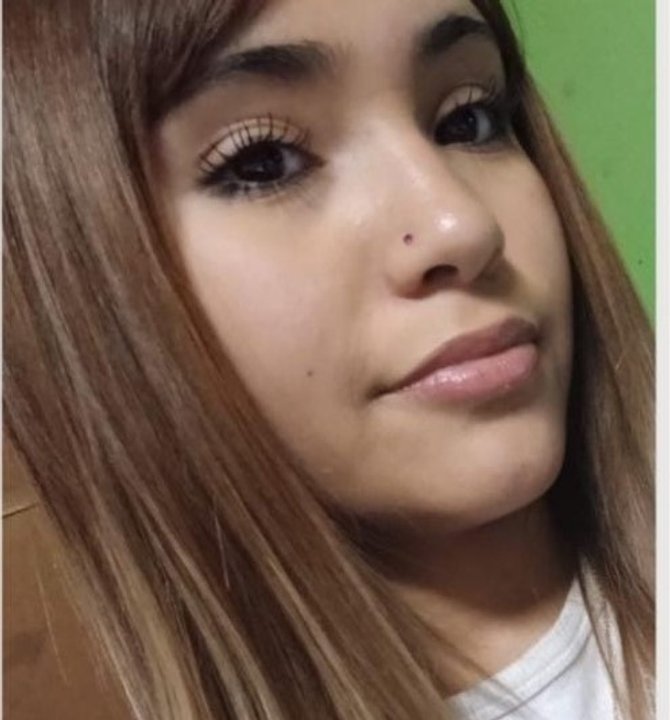 Foto de Yasna Guadalupe Avendaño, adolescente desaparecida en Comodoro Rivadavia
