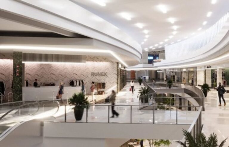 Vista de obra del Costanera Shopping en Comodoro Rivadavia sobre avenida Hipólito Yrigoyen