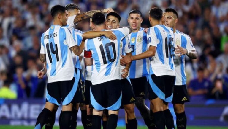 Imagen ilustrativa de un corazón y un balón de fútbol, generada con inteligencia artificial