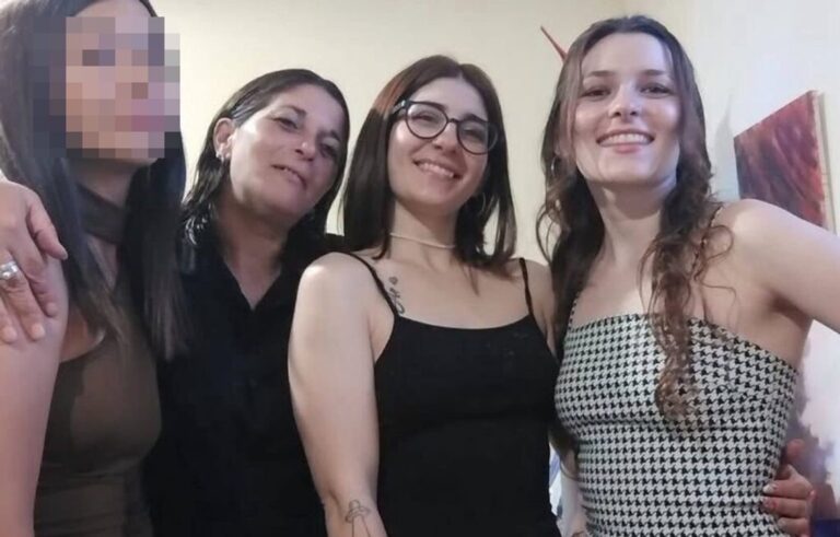 Acto de renombramiento de la Comisaría Cuarta de Puerto Madryn en homenaje a la suboficial mayor Marcela Tagariello