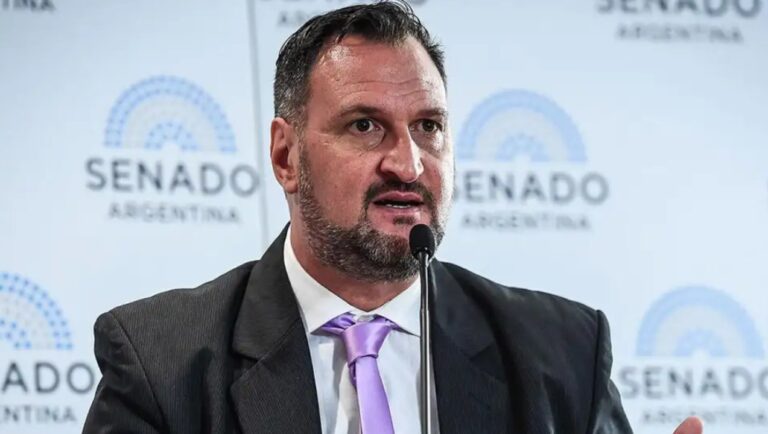 Luis Tagliapietra declarando sobre el fallo del ARA San Juan