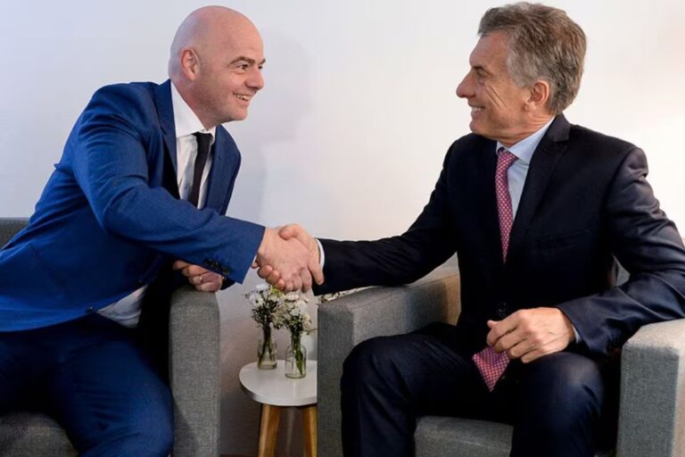 Mauricio Macri en evento de la FIFA
