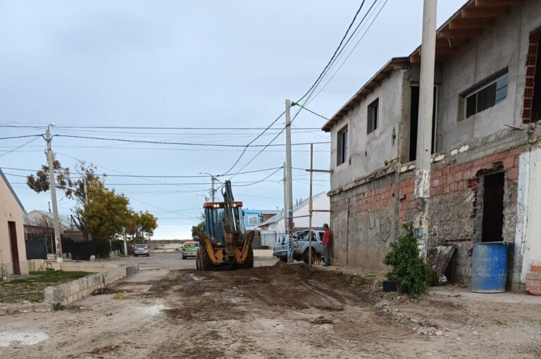 Operativo de recuperación de espacio público en el barrio Próspero Palazzo