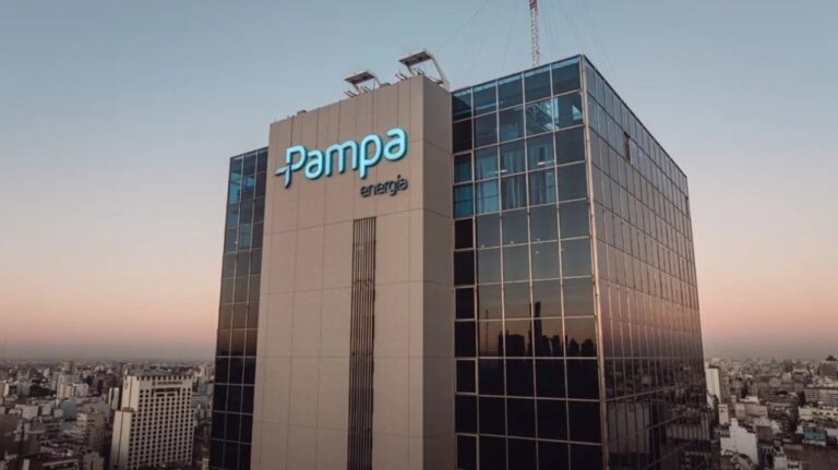 Planta de urea granulada de Pampa Energía en Bahía Blanca