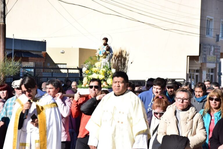 Celebración de San Cayetano en Comodoro Rivadavia