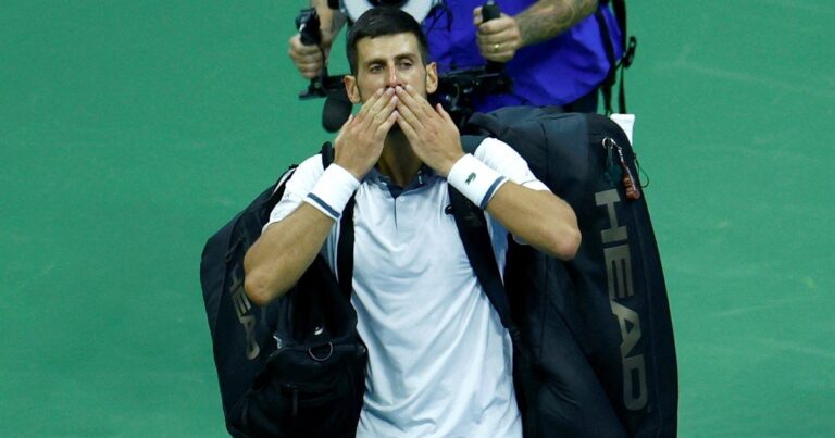 Novak Djokovic durante el partido contra Mariano Navone en el US Open