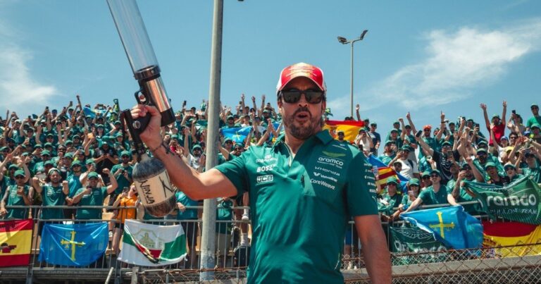 Fernando Alonso durante una carrera de Fórmula 1