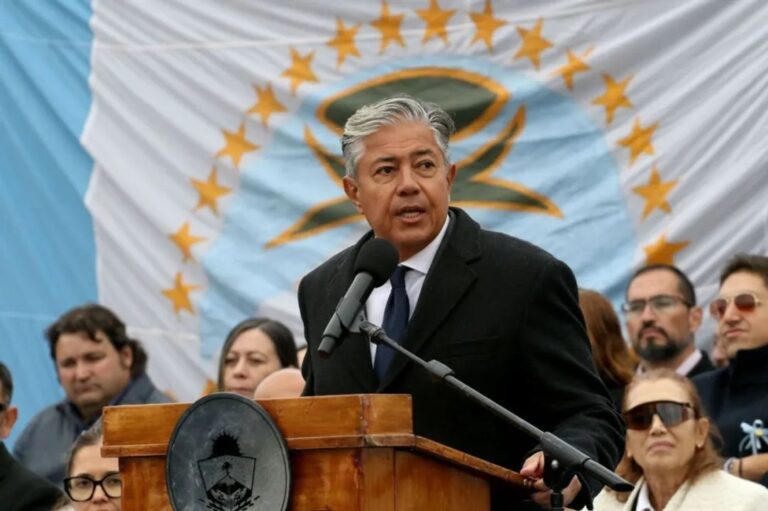 Rolando Figueroa, gobernador de Neuquén