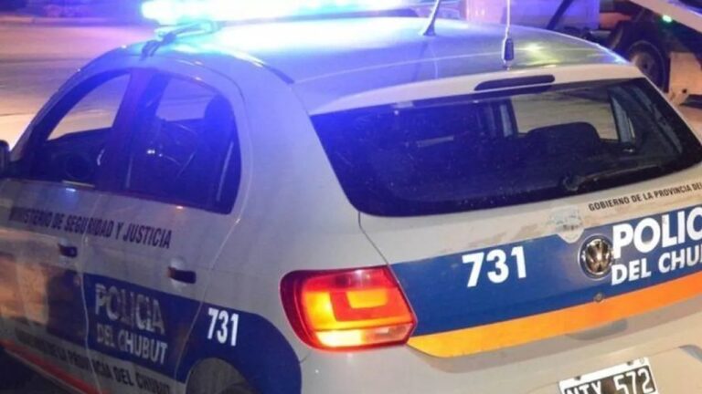 Policía en Sarmiento