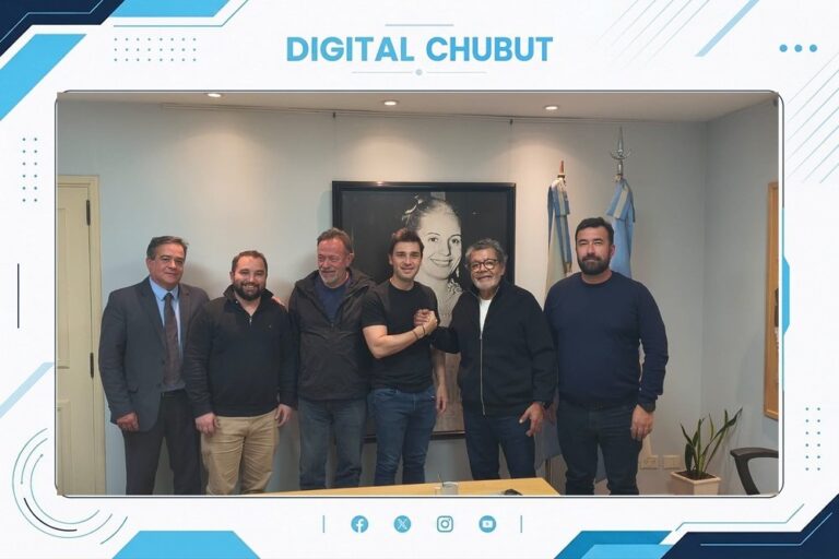 Reunión entre el gobernador Ignacio Torres y el secretario general de UOCRA, Gerardo Martínez