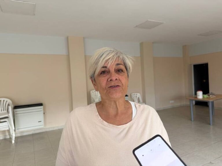 Reunión vecinal en el Barrio Saavedra