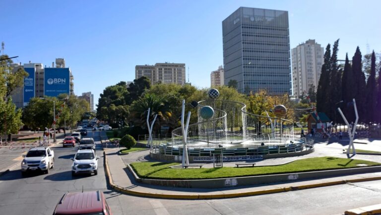 Cielo despejado en Neuquén capital