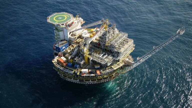 Planta industrial de gas natural en Brasil