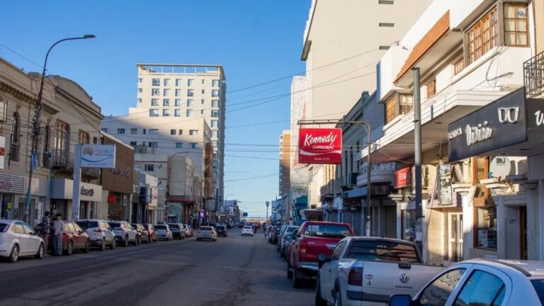 Reunión de la Cámara de Comercio de Comodoro Rivadavia