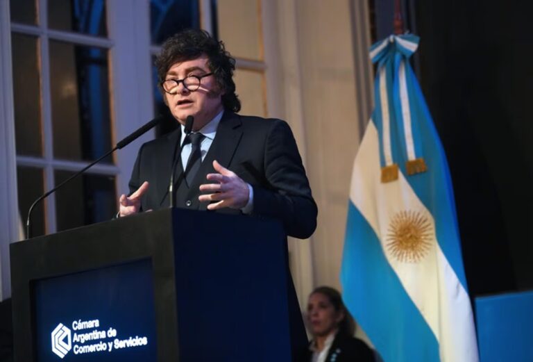 Javier Milei en la Casa Rosada durante la reunión de Gabinete