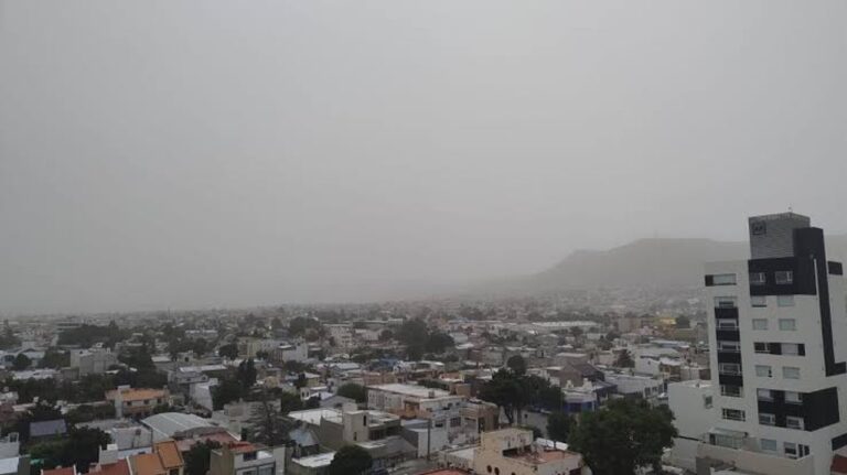 Cielo nublado y viento en Comodoro Rivadavia