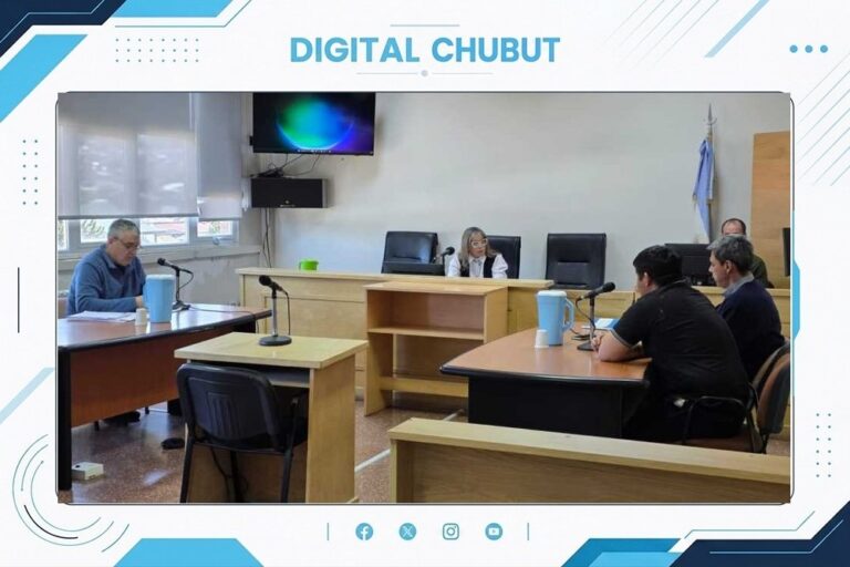 Audiencia judicial en Esquel