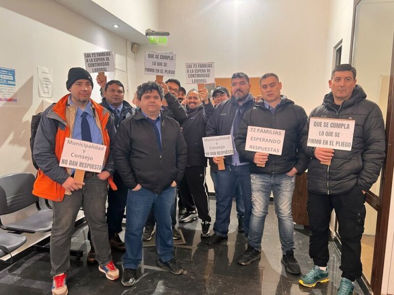 Exchoferes de Patagonia reunidos en el Concejo Deliberante de Comodoro Rivadavia
