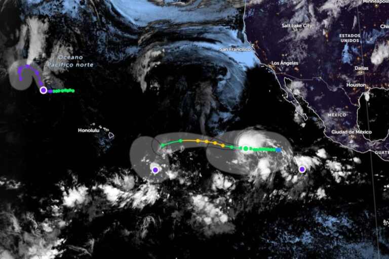 Imagen satelital de la tormenta tropical Norbert en el océano Pacífico