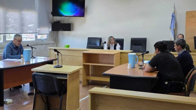 Imagen ilustrativa de un juzgado o audiencia judicial en Chubut