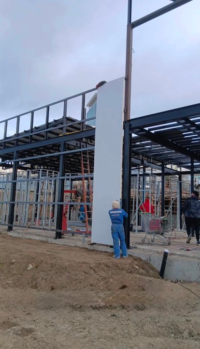 Estructura del local de McDonald's en Comodoro Rivadavia