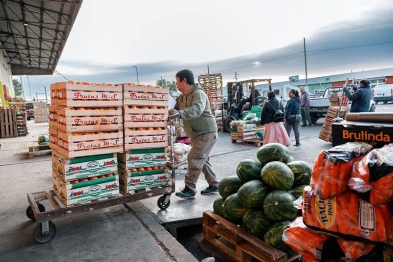 Fachada del Mercado Concentrador de Neuquén