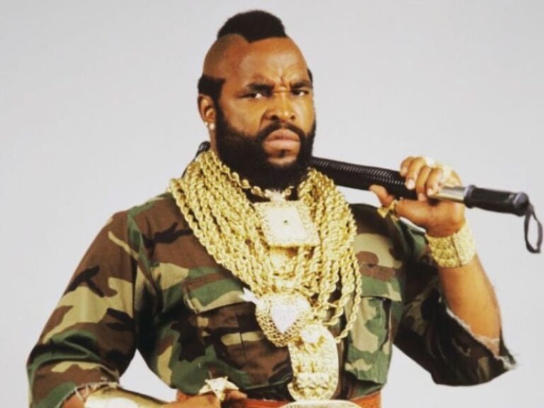 Mr. T en una escena de la serie Brigada A