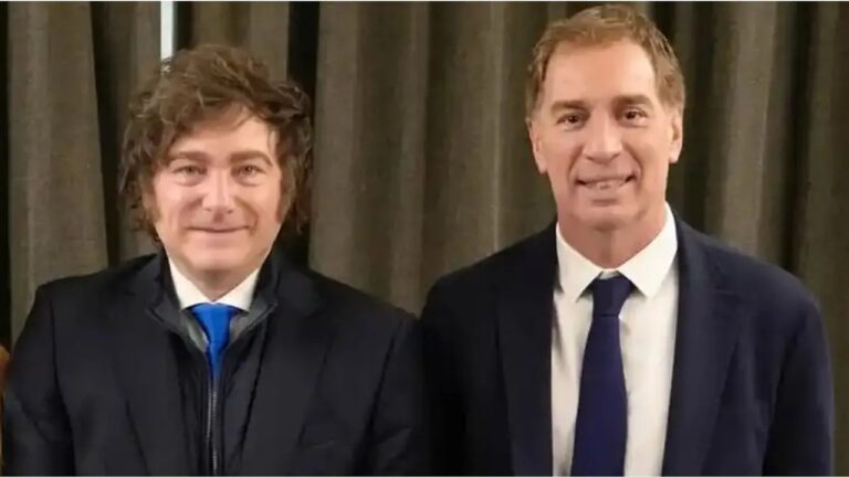 Diego Santilli durante una exposición sobre el futuro político del Gobierno
