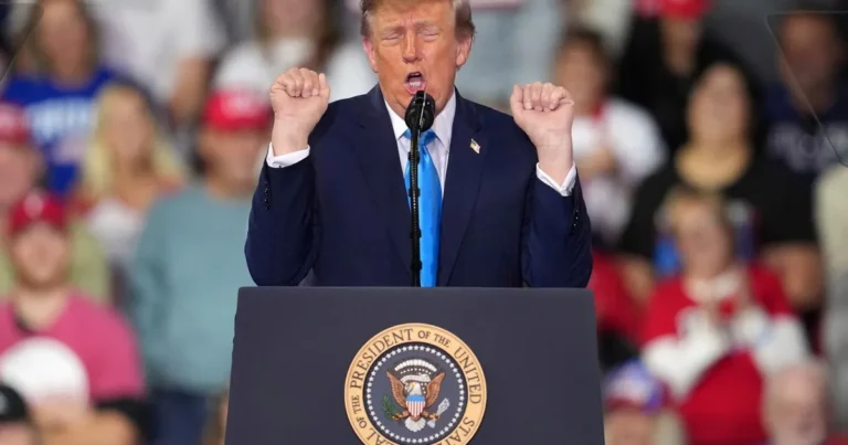 Donald Trump en un acto público