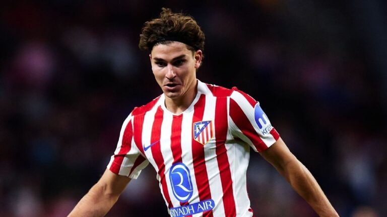 Julián Álvarez, delantero argentino